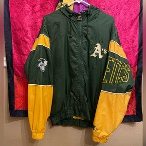 VINTAGE OAKLAND ATHLETICS STARTER WINDBREAKER